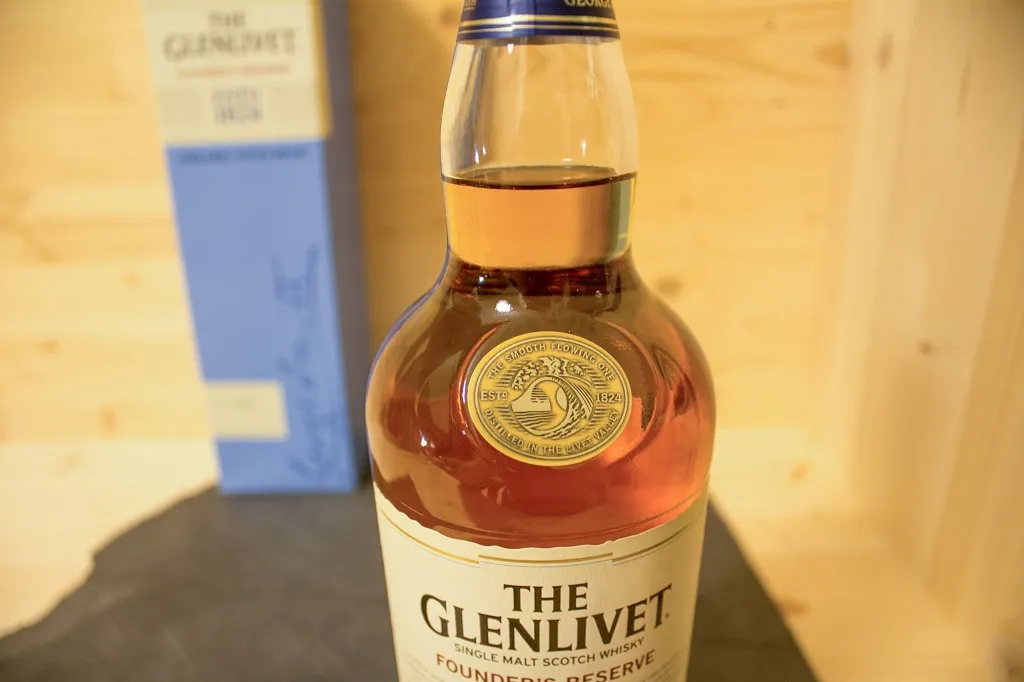 Das Siegel des Glenlivet Founder's Reserve ist schön, könnte aber besser verarbeitet sein. 