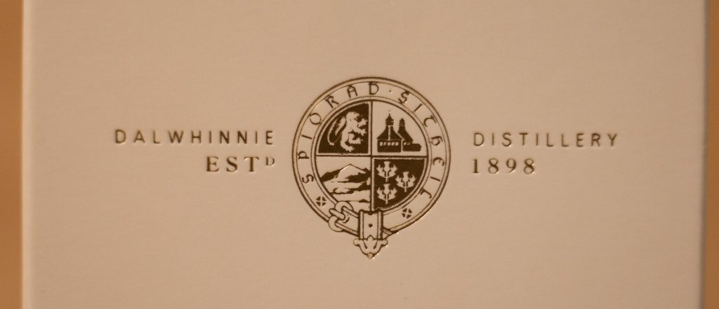 Das schöne Siegel auf der Verpackung des Dalwhinnie 12.